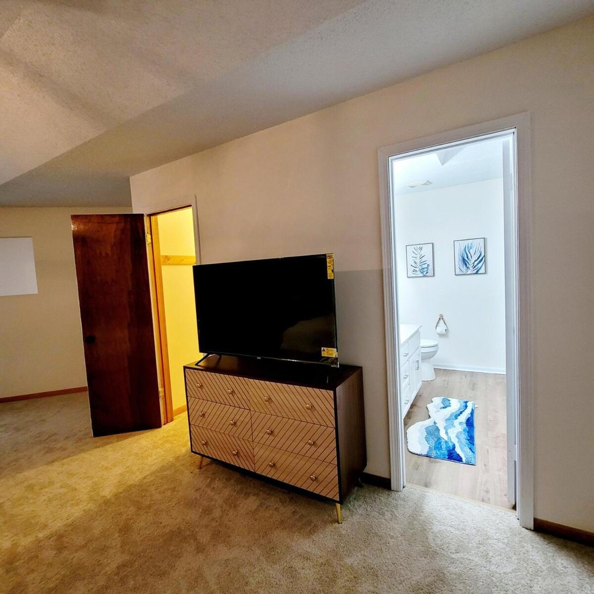 5 Min Cozy Family Getaway *