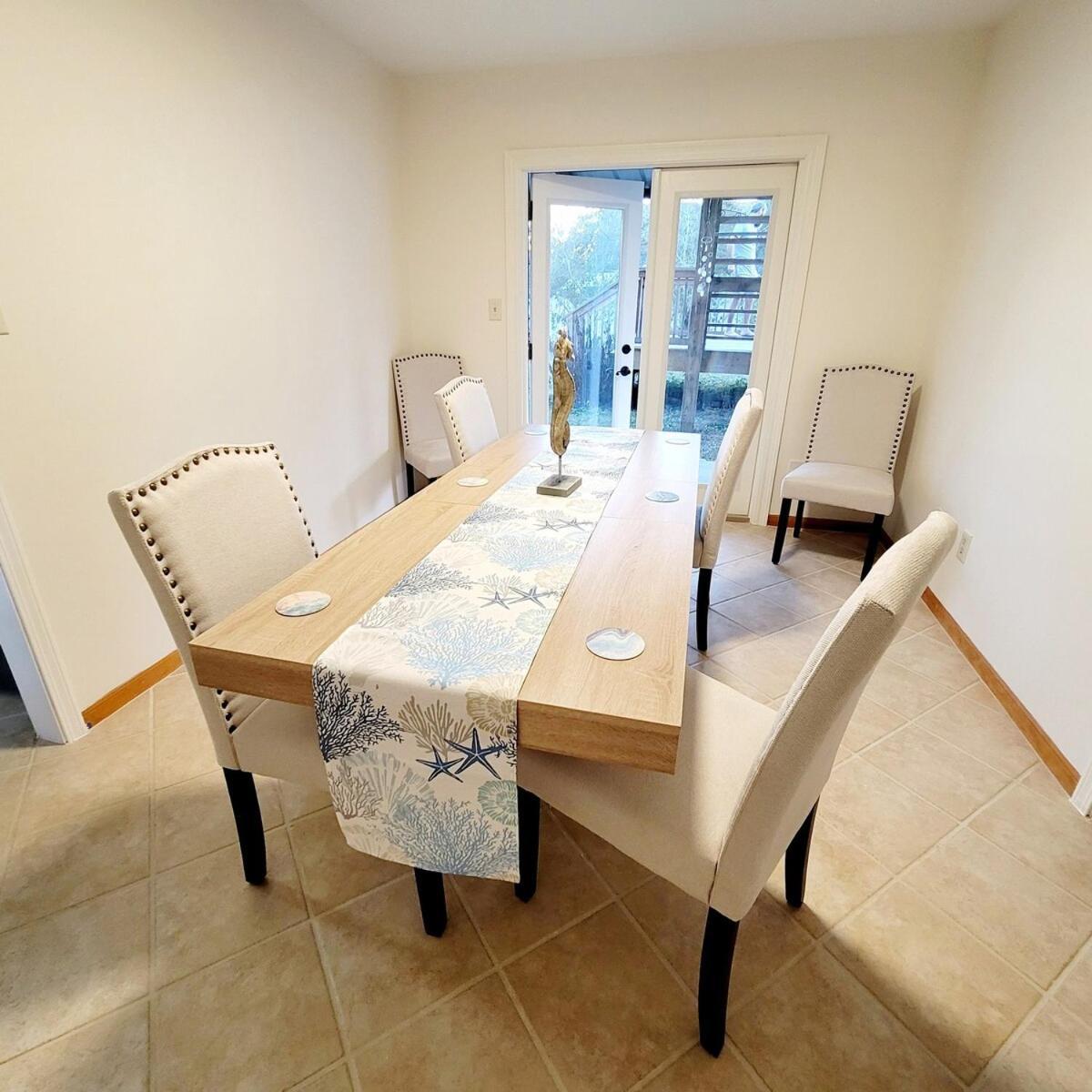 5 Min Cozy Family Getaway Panama City Beach